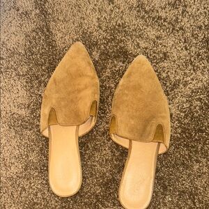 Elegant Tan Suede Women's Mules